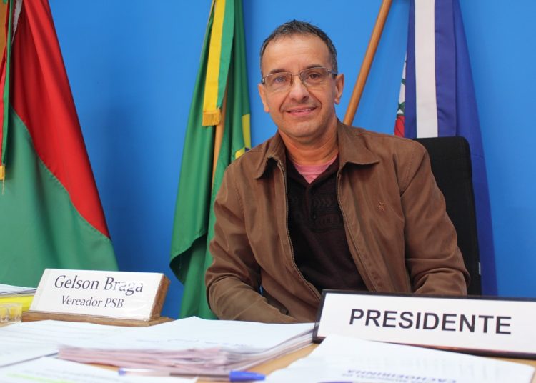 Vereador em terceiro mandato, Gelson Braga preside a Cãmara de Cachoeirinha