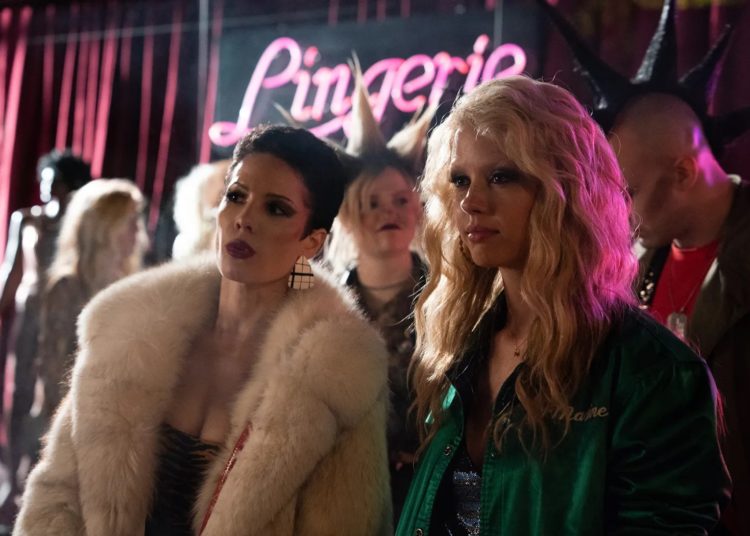Halsey e Mia Goth em 'MaXXXine' | Justin Lubin, A24